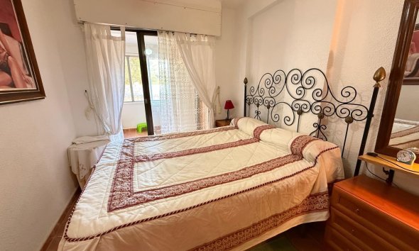 Resale - Apartment - Torrevieja - Cabo cervera