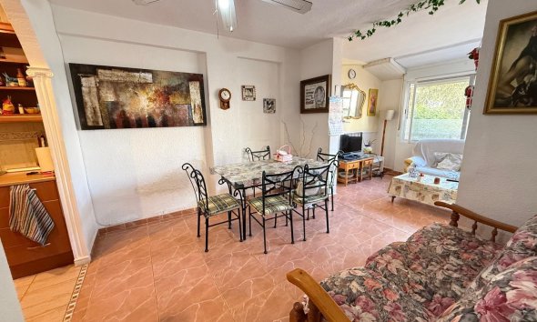 Resale - Apartment - Torrevieja - Cabo cervera