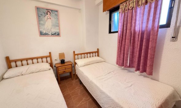 Resale - Apartment - Torrevieja - Cabo cervera