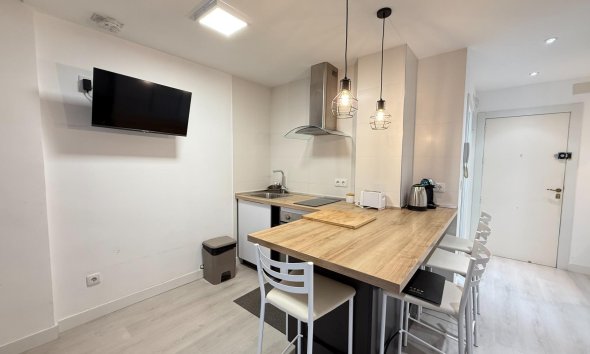 Resale - Apartment - Torrevieja - Antonio Machado