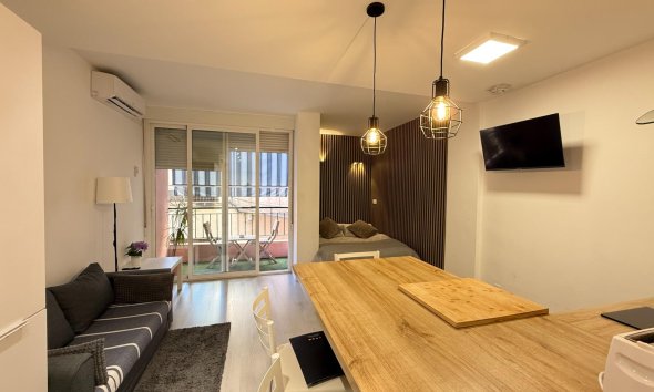 Resale - Apartment - Torrevieja - Antonio Machado