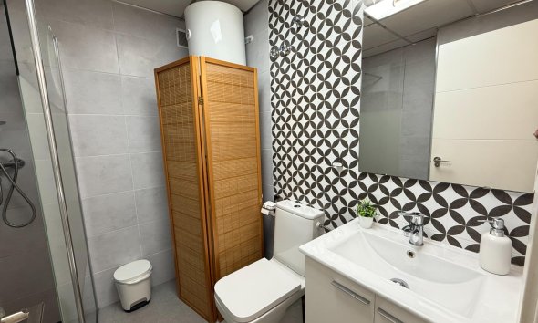 Resale - Apartment - Torrevieja - Antonio Machado