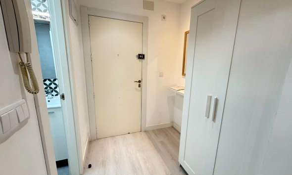 Resale - Apartment - Torrevieja - Antonio Machado