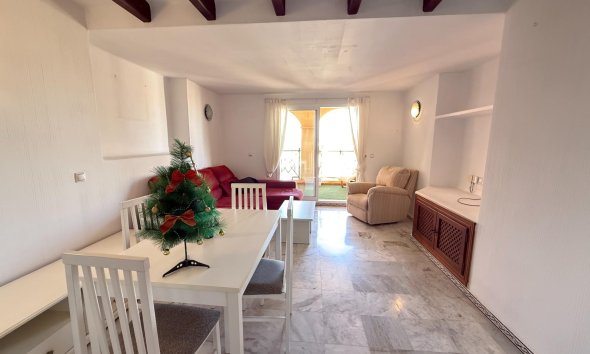 Resale - Apartment - Torrevieja - Aldea del mar