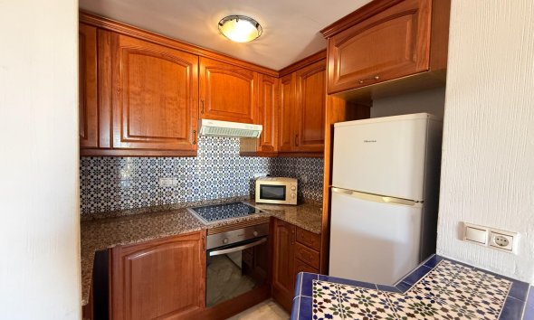 Resale - Apartment - Torrevieja - Aldea del mar