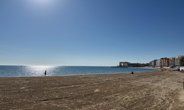 Resale - Apartment - Torrevieja - Aldea del mar