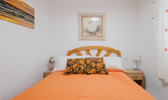 Resale - Apartment - Torrevieja - Playa del Acequión
