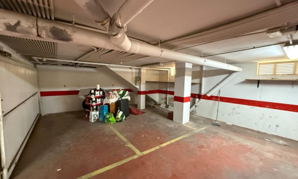 Long Term Rental - garage - Torrevieja - Centro