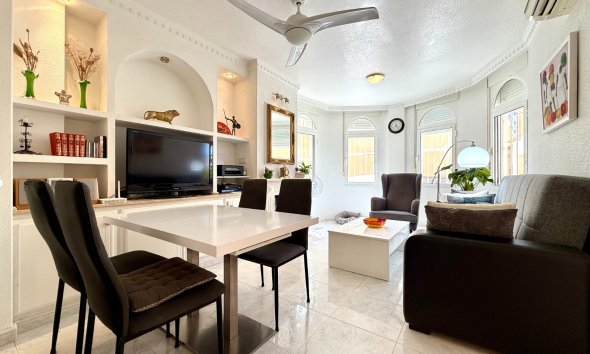 Reventa - Villa - Orihuela Costa - Villamartín