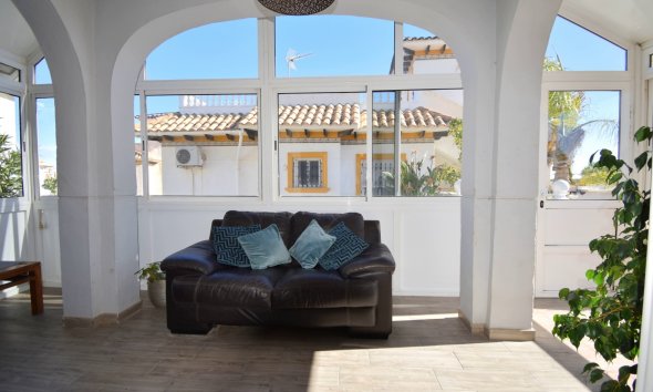 Resale - Villa - Orihuela Costa - Playa Flamenca