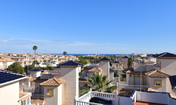 Resale - Villa - Orihuela Costa - Playa Flamenca