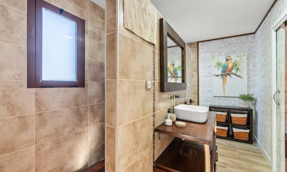 Resale - Villa - Santa Pola - El Poble Llevanti