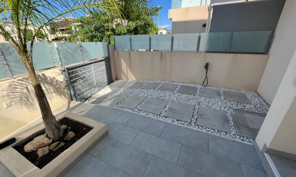 Resale - Villa - Orihuela Costa - Costa Blanca