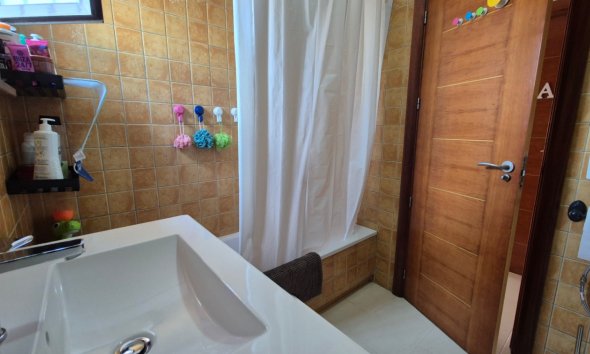 Resale - Villa - Torrevieja - Costa Blanca