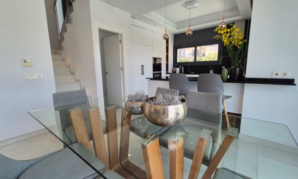 Resale - Villa - Torrevieja - Costa Blanca