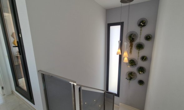 Resale - Villa - Torrevieja - Costa Blanca