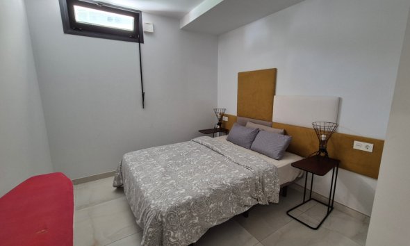 Resale - Villa - Torrevieja - Costa Blanca