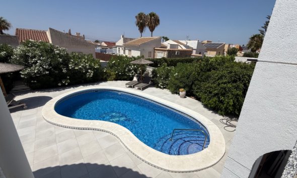 Resale - Villa - Torrevieja - Costa Blanca