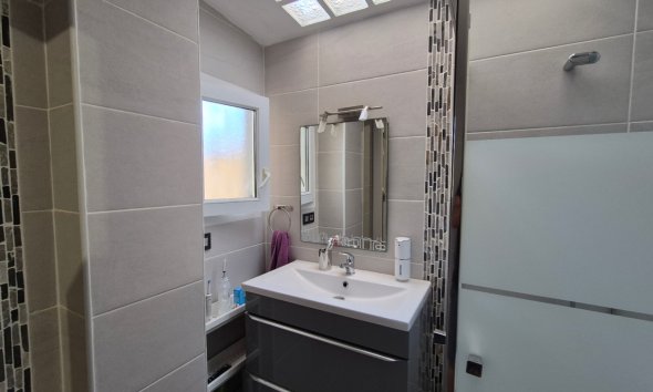 Resale - Terraced house / Townhouse - Torrevieja - Costa Blanca