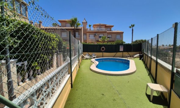 Resale - Terraced house / Townhouse - Torrevieja - Costa Blanca