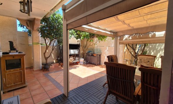 Resale - Terraced house / Townhouse - Torrevieja - Costa Blanca