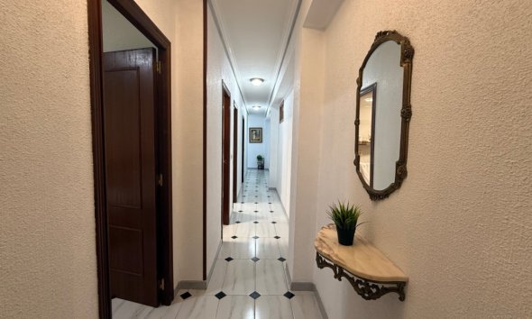 Resale - Apartment - Torrevieja - Costa Blanca