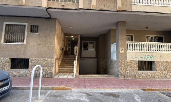 Resale - Apartment - Torrevieja - Costa Blanca