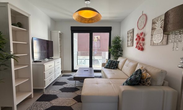 Resale - Apartment - Pilar de la Horadada - Costa Blanca