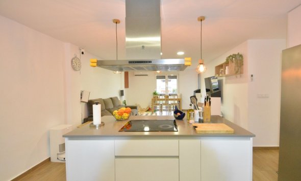 Resale - Apartment - Guardamar del Segura - CERVANTES-PLAYA