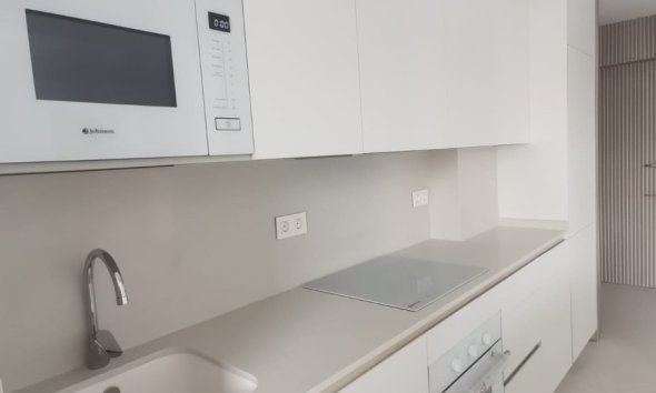 Resale - Apartment - Torrevieja - La Mata