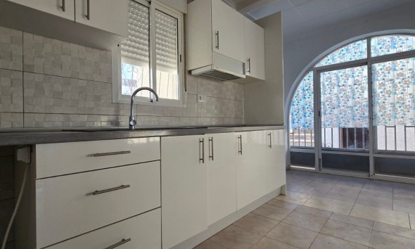 Resale - Villa - Torrevieja - El Chaparal