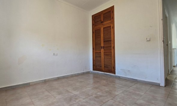 Resale - Villa - Torrevieja - El Chaparal