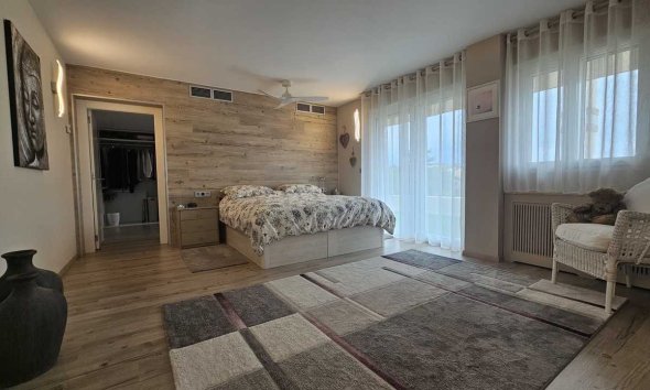 Resale - Villa - Torremendo