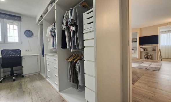 Resale - Villa - Torremendo