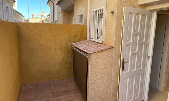Resale - Terraced house / Townhouse - Orihuela Costa - Villamartin