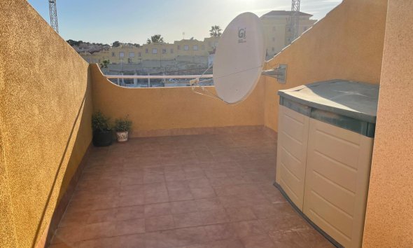 Resale - Terraced house / Townhouse - Orihuela Costa - Villamartin