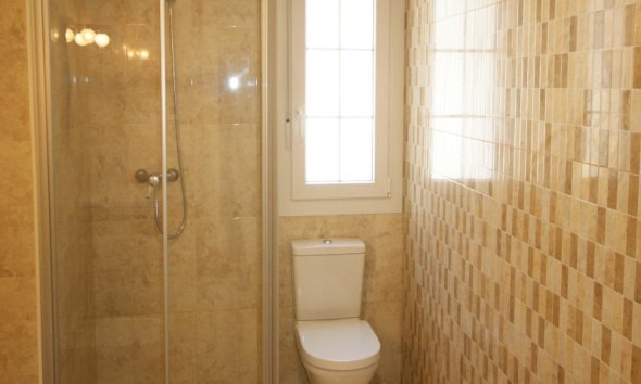 Resale - Villa - Orihuela Costa - MUY CERCA DE LA PLAYA