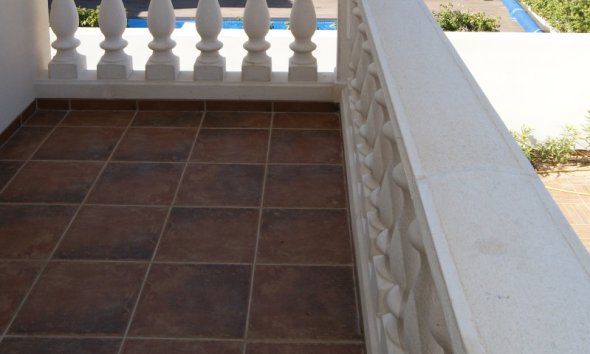 Resale - Villa - Orihuela Costa - MUY CERCA DE LA PLAYA