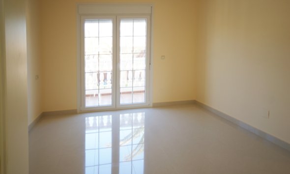 Resale - Villa - Orihuela Costa - MUY CERCA DE LA PLAYA