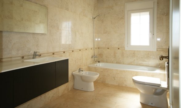 Resale - Villa - Orihuela Costa - MUY CERCA DE LA PLAYA