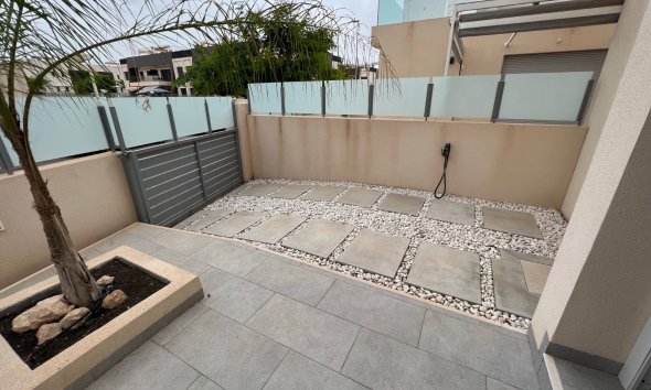 Resale - Villa - Orihuela Costa - Costa Blanca