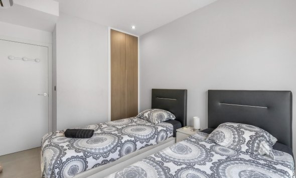 Resale - Bungalow - Torrevieja - Los Balcones - Los Altos del Edén