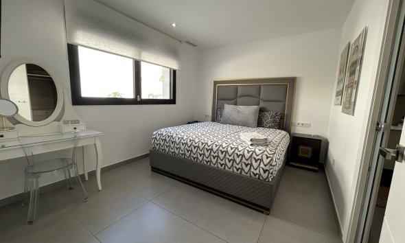 Resale - Villa - Torrevieja - Los Balcones