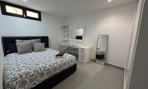 Resale - Villa - Torrevieja - Los Balcones