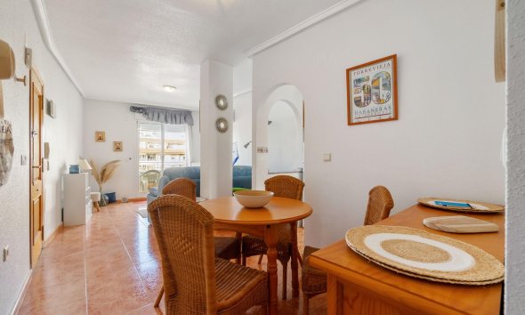 Resale - Apartment - Torrevieja - Centro