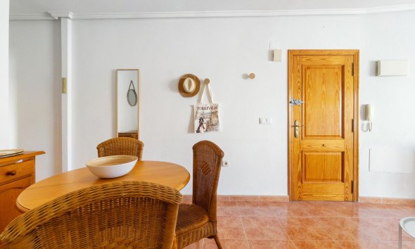 Resale - Apartment - Torrevieja - Centro