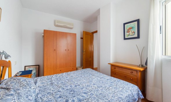 Resale - Apartment - Torrevieja - Centro
