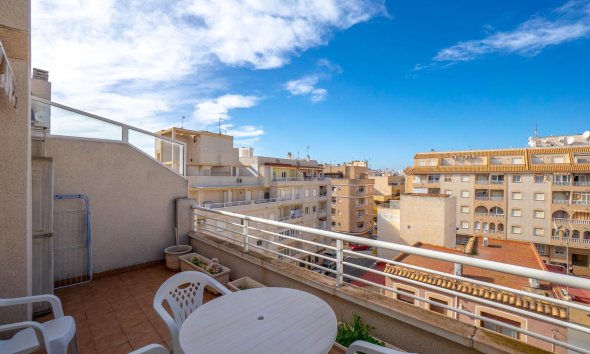 Resale - Apartment - Torrevieja - Centro