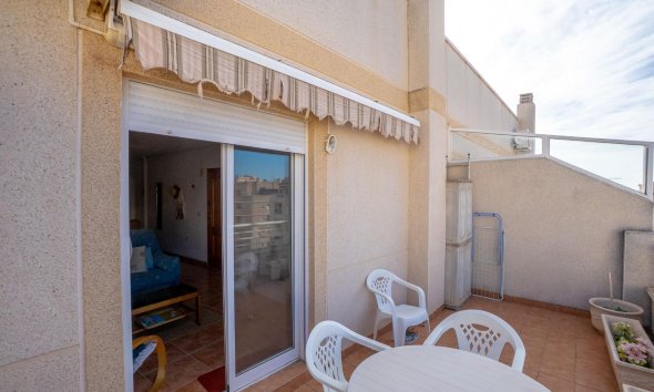 Resale - Apartment - Torrevieja - Centro