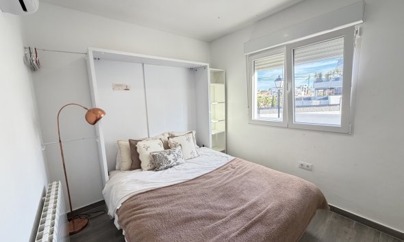 Resale - Villa - Orihuela Costa - Villamartin